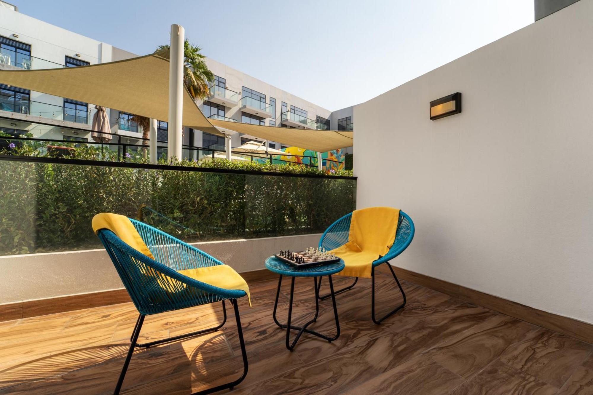 Izzzi Life Mint Aparthotel Dubaj Kültér fotó